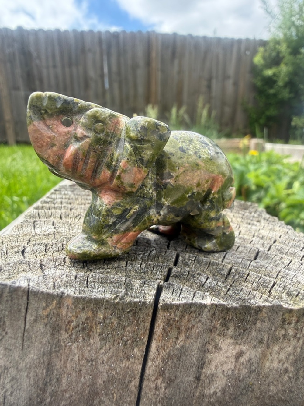 Unakite Lucky Elephant Carving Pendant